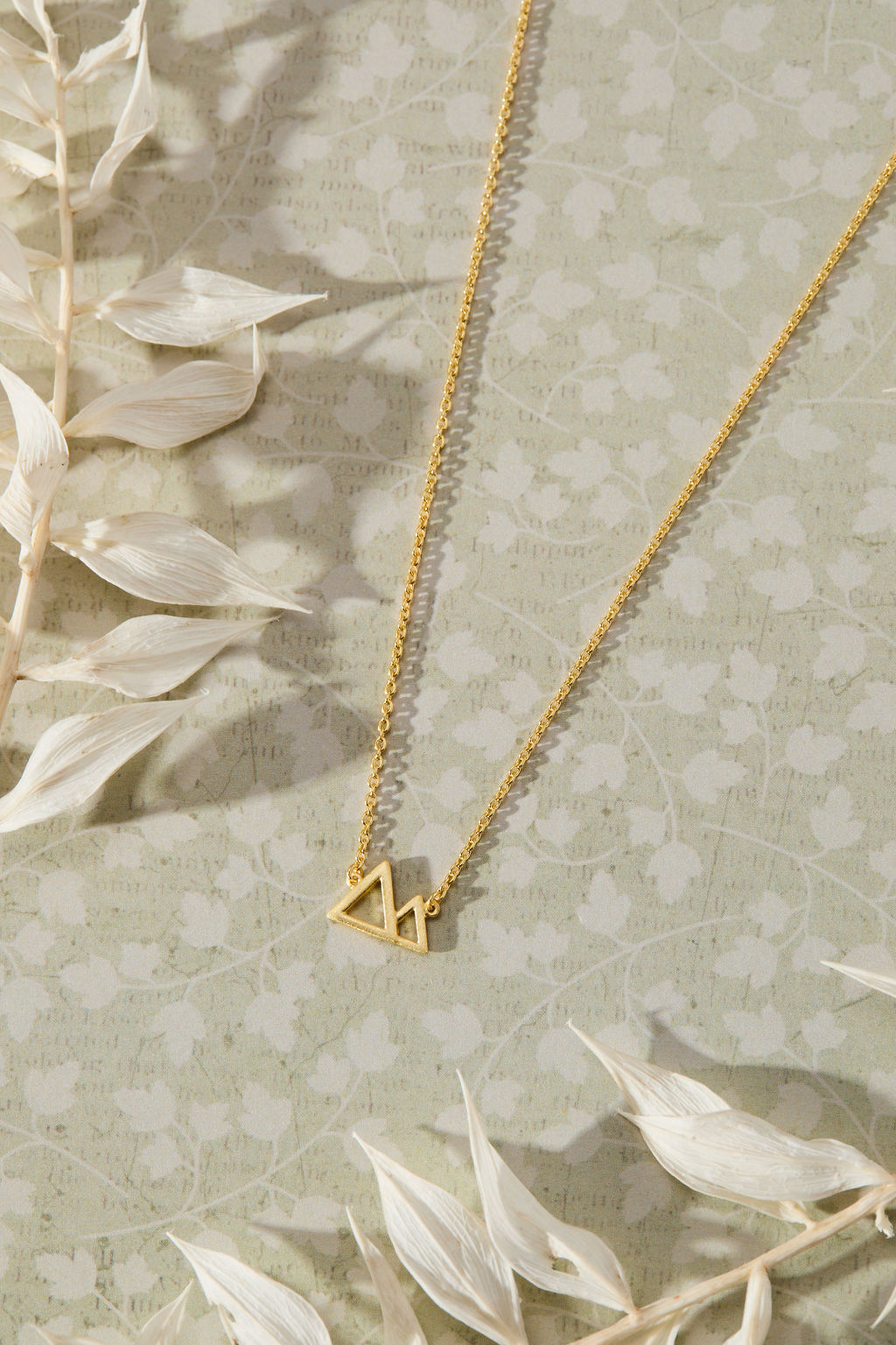 Mountains and Valleys Necklace - Gold