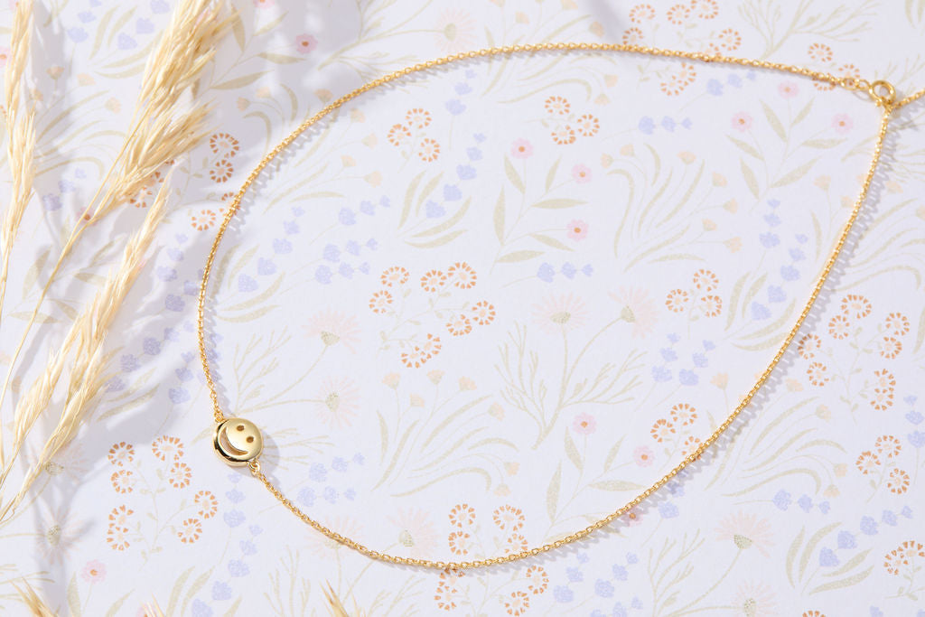 Smiley Face Kids Necklace - Gold